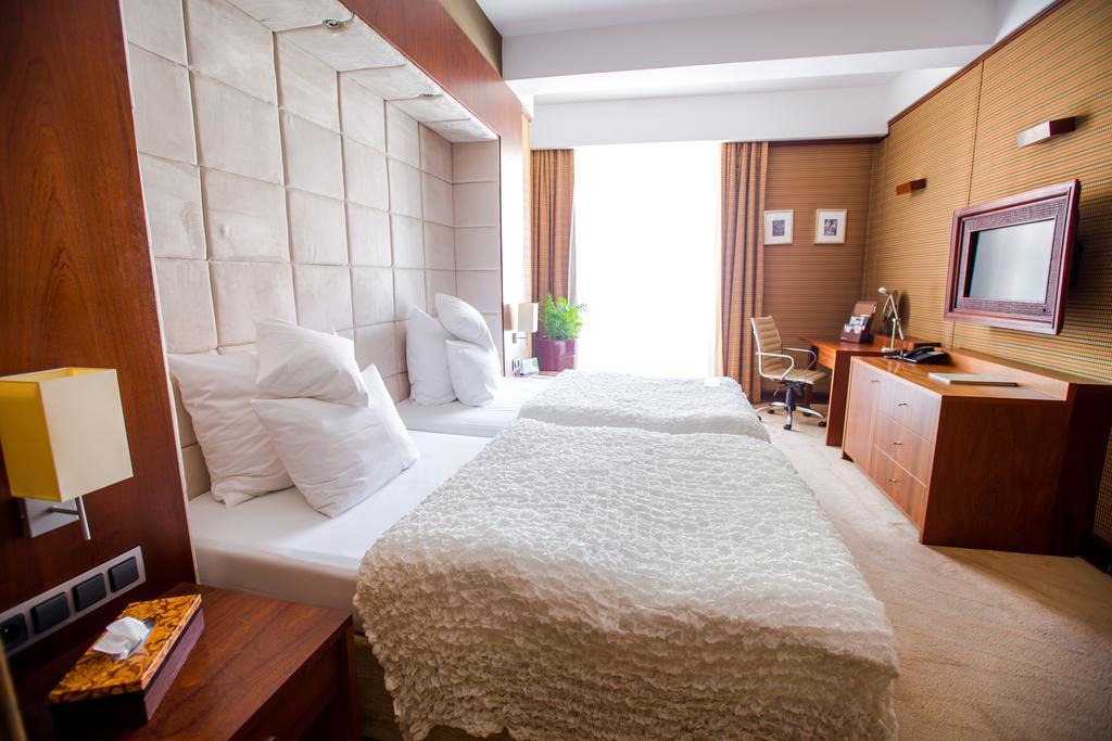 Grand Hotel Boutique Rzeszów Kültér fotó