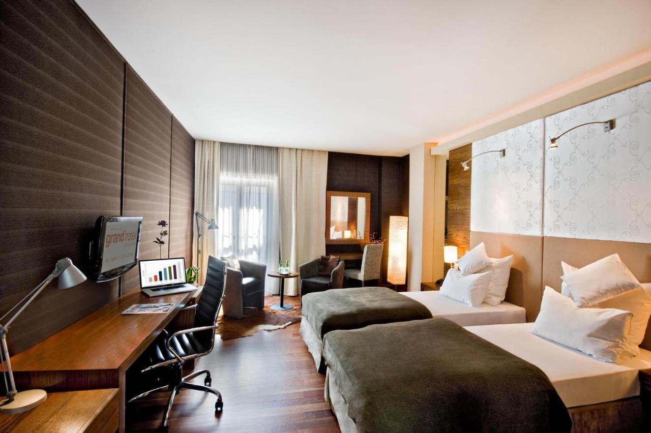 Grand Hotel Boutique Rzeszów Szoba fotó